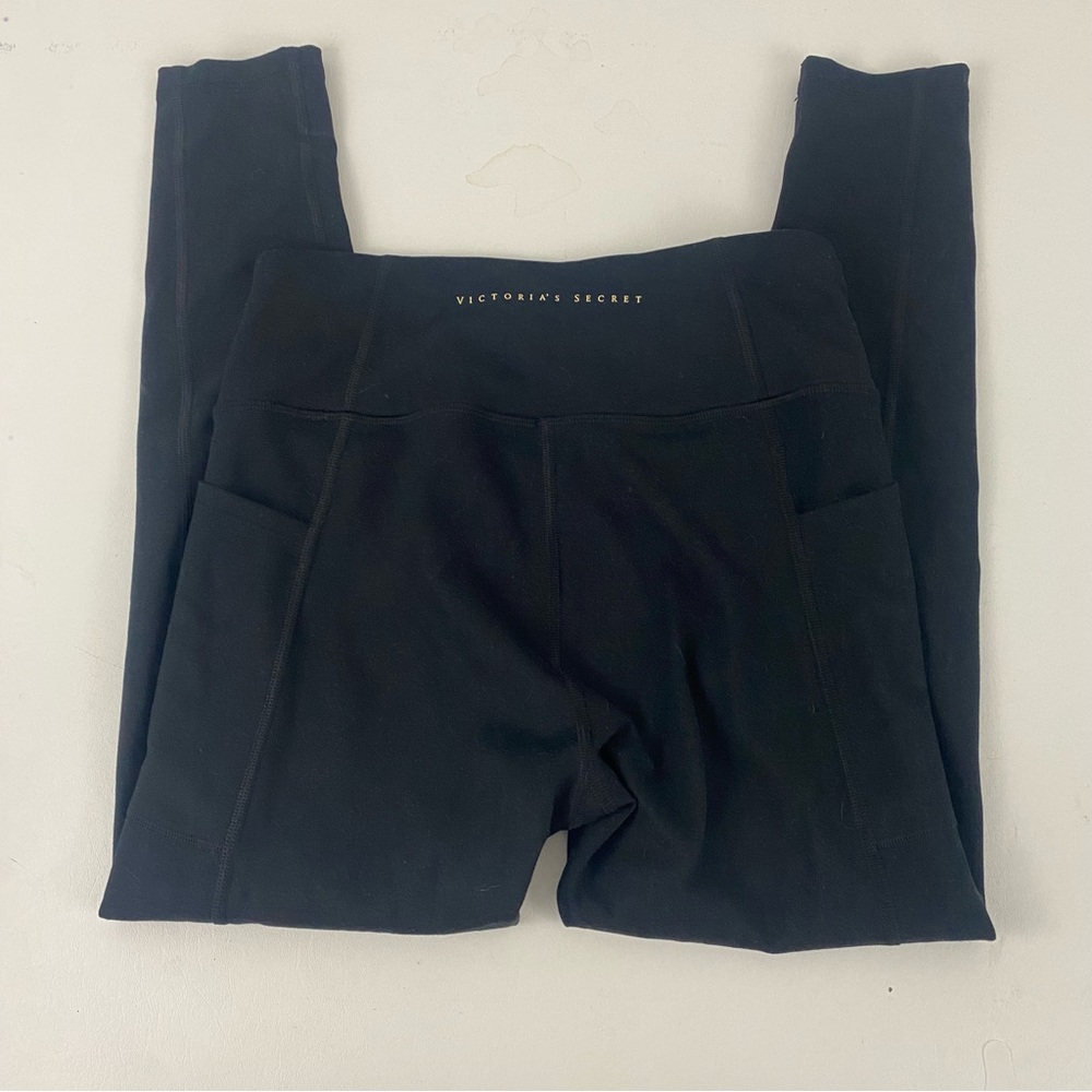 NWOT Victoria’s Secret Black Leggings
